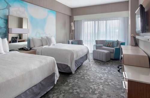 Elizabeth Hotel | Courtyard by Marriott Newark Elizabeth