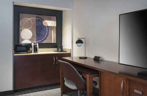 Norwalk Hotel | Courtyard by Marriott Norwalk