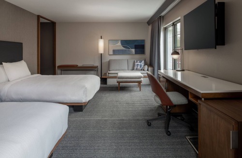 Olympia Hotel | Courtyard By Marriott Olympia