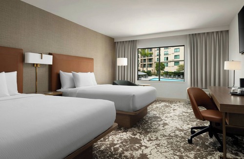Old Pasadena Hotel | Courtyard by Marriott Pasadena/Old Town