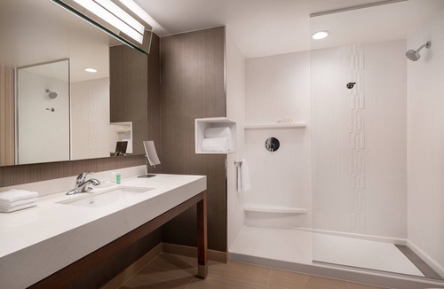 Petaluma Hotel | Courtyard by Marriott Petaluma Sonoma County