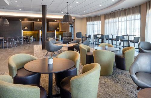 Petaluma Hotel | Courtyard by Marriott Petaluma Sonoma County