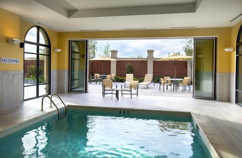 Mainland Hotel | Courtyard by Marriott Philadelphia Lansdale