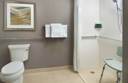 Wayne Hotel | Courtyard by Marriott Philadelphia Devon/Villanova