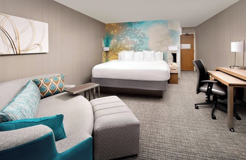Tanasbourne Hotel | Courtyard By Marriott Portland Hillsboro