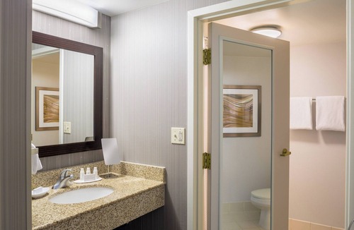 Downtown Hotel | Courtyard by Marriott Providence Downtown