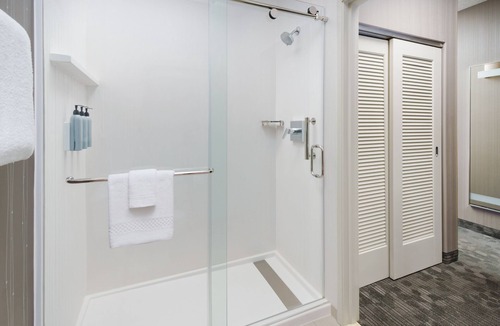 East Roseville Parkway Hotel | Courtyard by Marriott Roseville