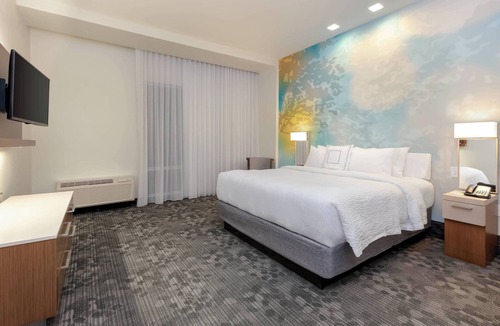 Pooler Hotel | Courtyard by Marriott Savannah Airport