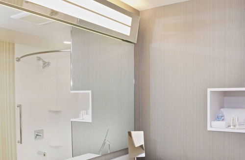 Port Gardner Hotel | Courtyard by Marriott Seattle Everett Downtown