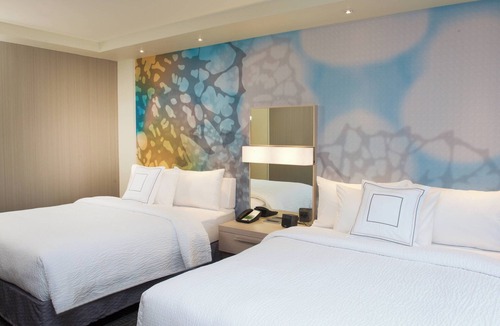 Port Gardner Hotel | Courtyard by Marriott Seattle Everett Downtown