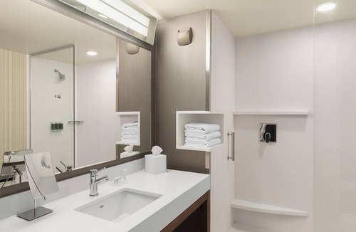 Northgate Hotel | Courtyard by Marriott Seattle Northgate