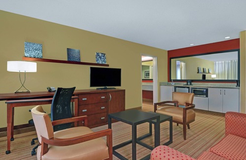 Shreveport Hotel | Courtyard by Marriott Shreveport Airport