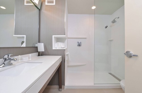 St. Peters Hotel | Courtyard by Marriott St. Louis St. Peters