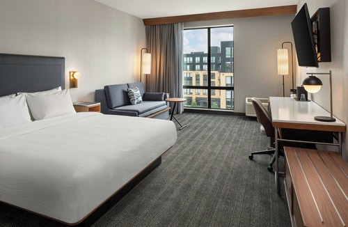 Northwestern Precinct Hotel | Courtyard by Marriott St. Paul Downtown