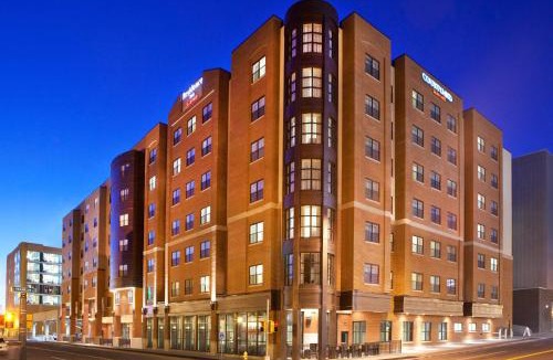 Downtown Syracuse Hotel | Courtyard by Marriott Syracuse Downtown at Armory Square