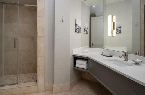 New Tacoma Hotel | Courtyard by Marriott Tacoma Downtown