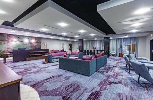 South Tulsa Hotel | Courtyard by Marriott Tulsa Woodland Hills