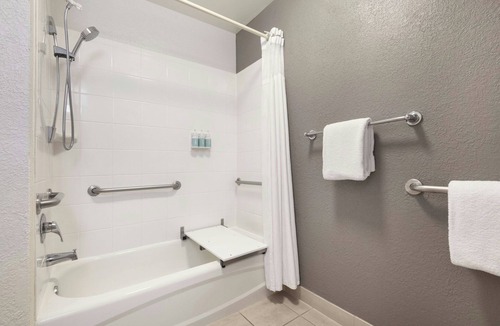 Liberty Corner Hotel | Courtyard by Marriott Basking Ridge