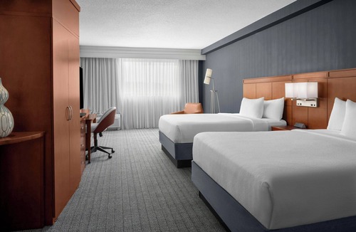 Far North Central Hotel | Courtyard by Marriott San Antonio Six Flags at The Rim