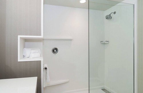 Pine Forest Hotel | Courtyard By Marriott Fayetteville Fort Bragg Spring Lake