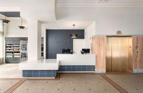 Downtown St. Petersburg Hotel | Courtyard by Marriott St. Petersburg Downtown