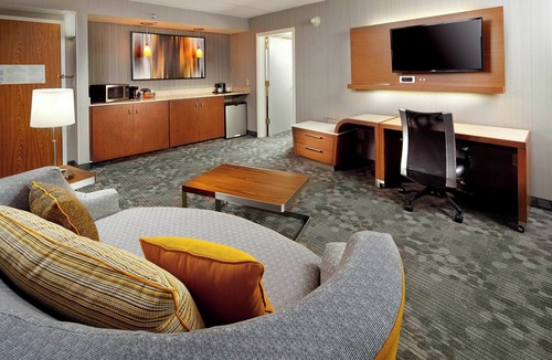 State College Hotel | Courtyard by Marriott State College