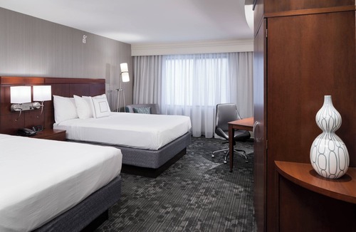 West Orange Hotel | Courtyard by Marriott West Orange