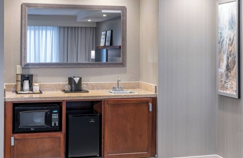 West Orange Hotel | Courtyard by Marriott West Orange