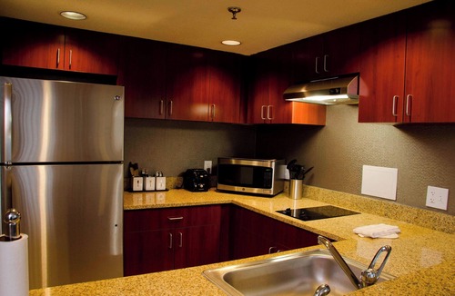 Waterbury Hotel | Courtyard by Marriott Waterbury Downtown