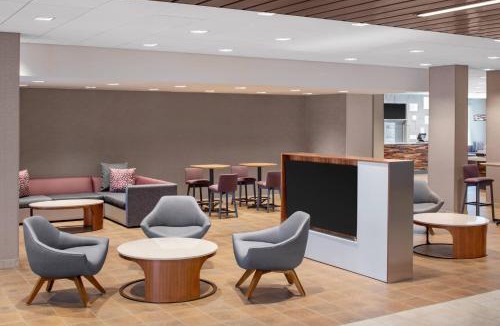 Ampere Hotel | Courtyard by Marriott Wayne Fairfield