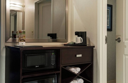 Worcester Hotel | Courtyard by Marriott Worcester