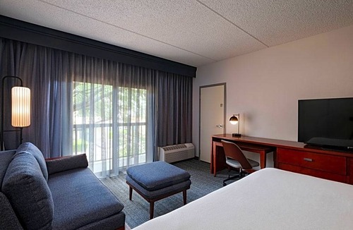 Medical Center District Hotel | Courtyard by Marriott Medical Center San Antonio