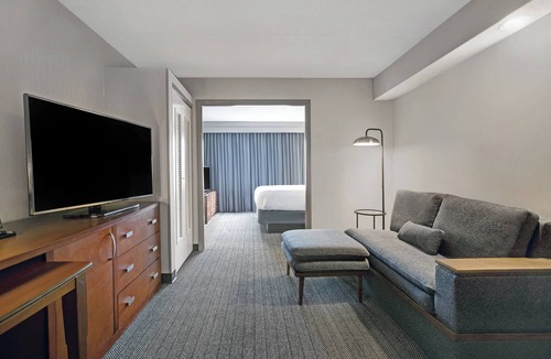 Elmhurst Hotel | Courtyard Chicago Elmhurst/Oakbrook Area