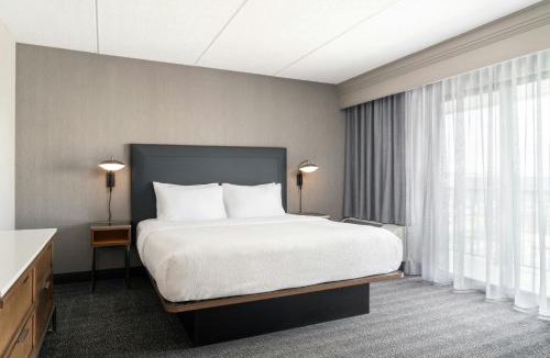 Orange Hotel | Courtyard Cleveland Beachwood