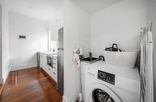 Ashfield Apartment | Courtyard Esperanza Sunny Heritage Chic