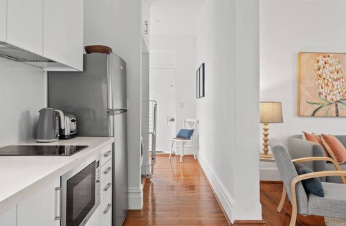 Ashfield Apartment | Courtyard Esperanza Sunny Heritage Chic