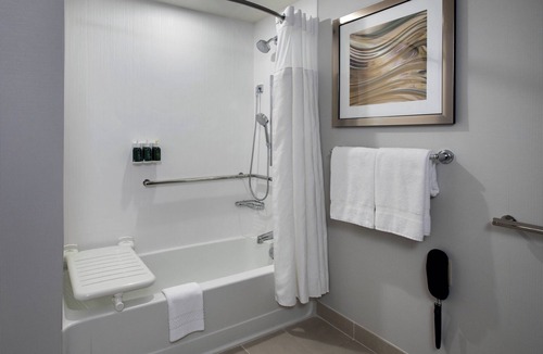 Annapolis Junction Hotel | Courtyard Fort Meade BWI Business District