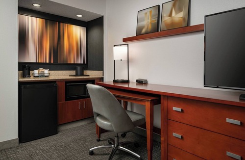 Fremont Hotel | Courtyard Fremont Silicon Valley