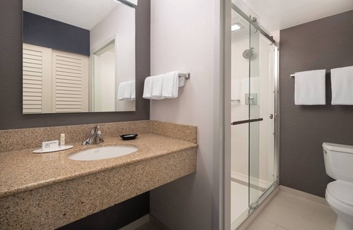 Fremont Hotel | Courtyard Fremont Silicon Valley