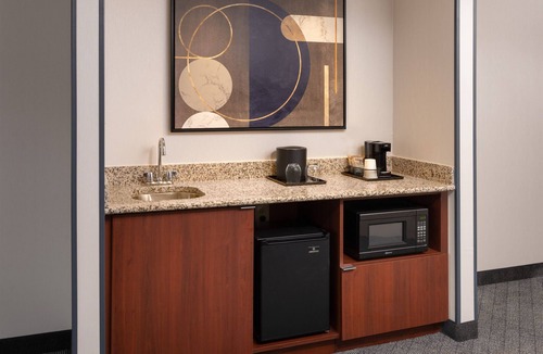 Glassboro Hotel | Courtyard Glassboro Rowan University