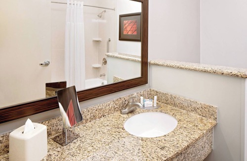 Houma Hotel | Courtyard Houma
