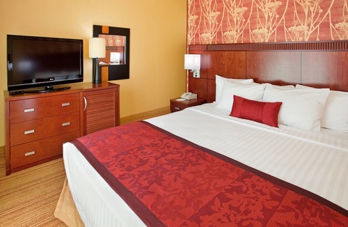 The Woodlands Hotel | Courtyard Houston the Woodlands