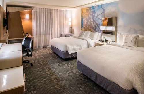 Westgate Hotel | Courtyard Jacksonville
