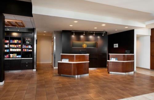 North Kansas City Hotel | Courtyard Kansas City at Briarcliff