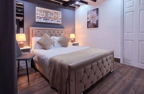 Stotfold Bed & Breakfast | Courtyard Lodge- Double Room 5