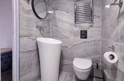 Stotfold Bed & Breakfast | Courtyard Lodge - Room 10