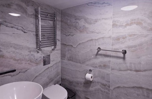 Stotfold Bed & Breakfast | Courtyard Lodge - Room 10