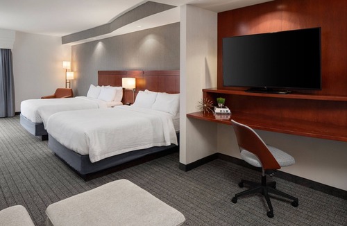 Mankato Hotel | Courtyard Mankato Marriott