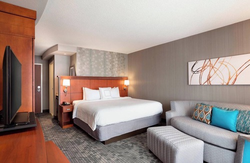Fort Smith Hotel | Courtyard Marriott Fort Smith Downtown