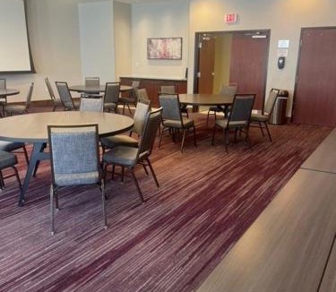 Pearland Hotel | Courtyard Marriott Houston Pearland